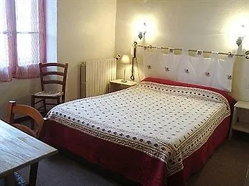 L'escale Des Alpilles Hotel 3*